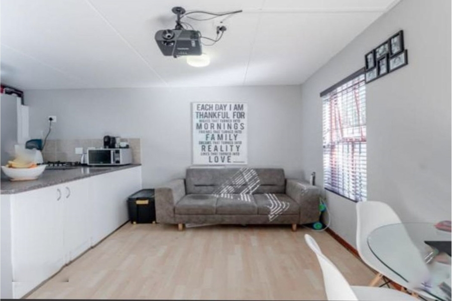 2 Bedroom Property for Sale in Parklands Western Cape